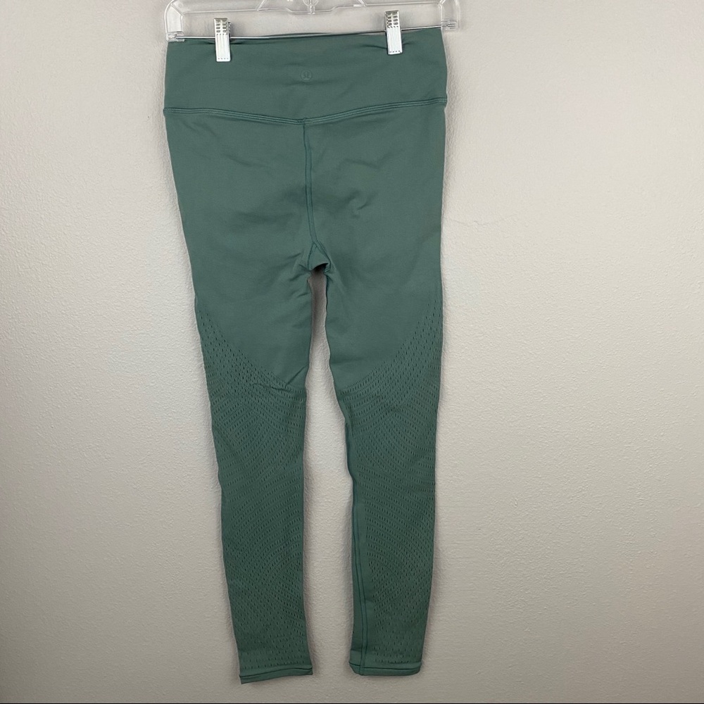 Lululemon • NWOT Green Reveal 25” - Picture 4 of 7